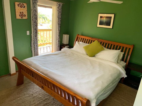Bellingen Treehouse - Goulburn Accommodation 0
