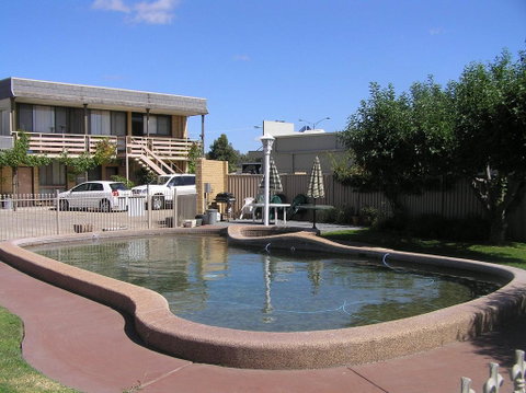 Belltower Motor Inn - Goulburn Accommodation 3