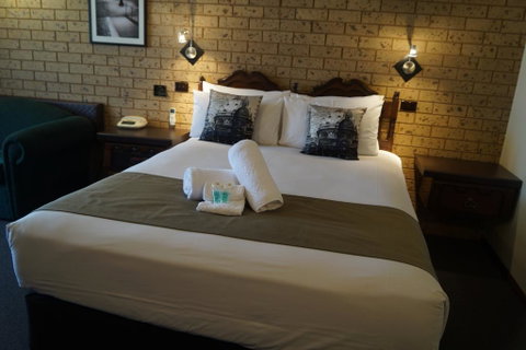 Belltower Motor Inn - Goulburn Accommodation 2