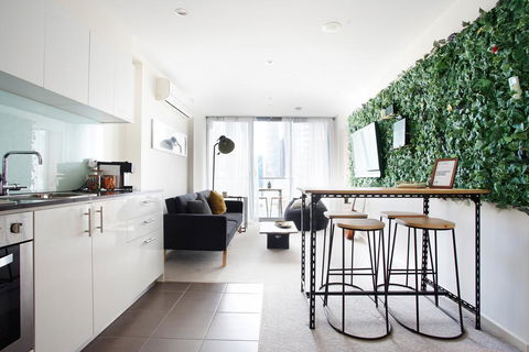 BHB Explore CBD Doorsteps #Free Carpark, Wine, Wifi - Goulburn Accommodation 0