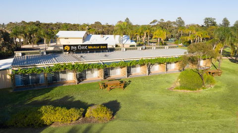 Big River Golf & Country Club - Goulburn Accommodation 2