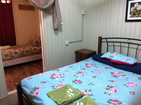 Bluff Hotel - Goulburn Accommodation 0