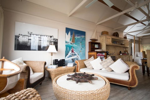 Boathouse - Birks River Retreat - Goulburn Accommodation 1