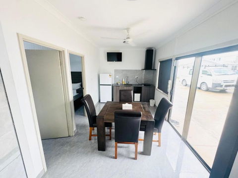 Darwin Resort - Goulburn Accommodation 3
