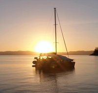 2-Night Whitsunday Islands All-Inclusive Sailing Tour from Airlie Beach - Goulburn Accommodation