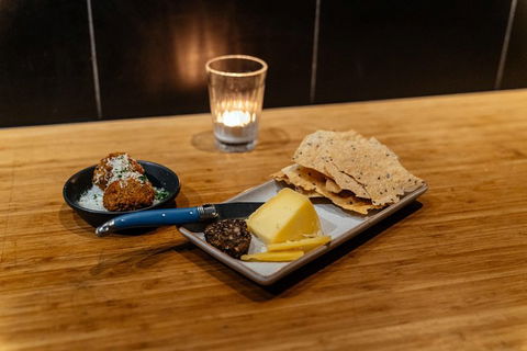 The Flavors Of Perth: Fremantle Wine & Bites Private Tour - Goulburn Accommodation 4