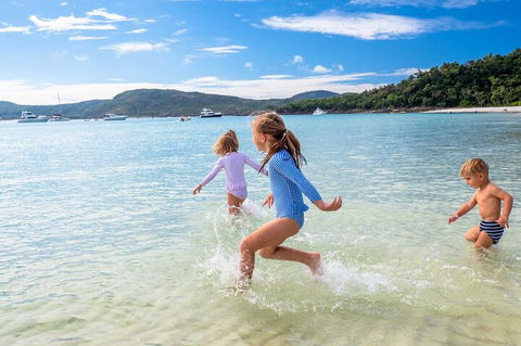 Whitehaven Beach Half-Day Cruises - Goulburn Accommodation 0