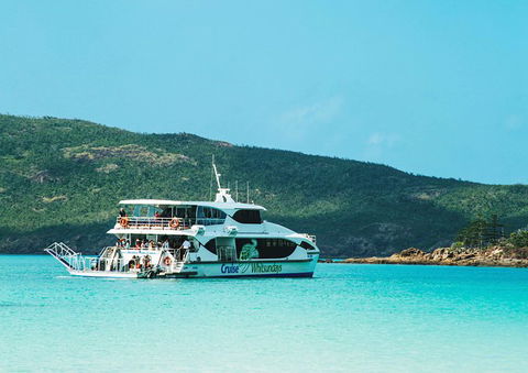 Whitehaven Beach Half-Day Cruises - Goulburn Accommodation 5