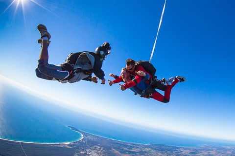 Byron Bay Tandem Sky Dive - Goulburn Accommodation 0