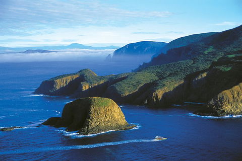 Full-Day Bruny Island Cruises Day Tour From Hobart - Goulburn Accommodation 0