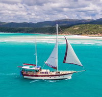 2-Day Whitsundays Sailing Adventure SV Whitehaven - Goulburn Accommodation