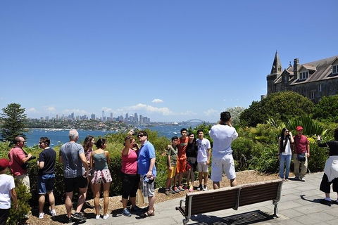 Sydney Sightseeing Bus Tours - Goulburn Accommodation 4