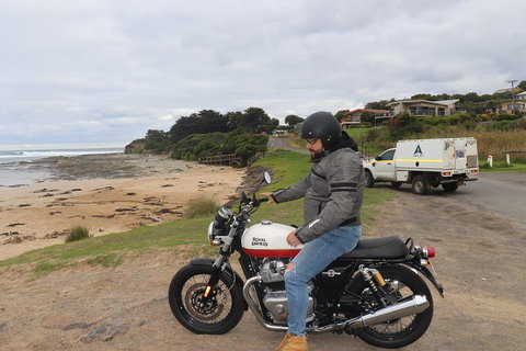 Royal Enfield Interceptor 650cc - Goulburn Accommodation 3