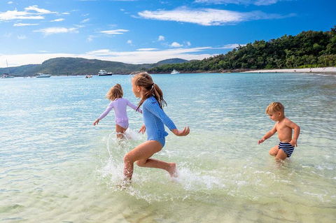 Whitehaven Beach And Daydream Island Cruise - Goulburn Accommodation 3